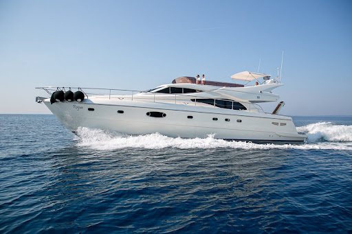 FERRETTI 590 - 2004/